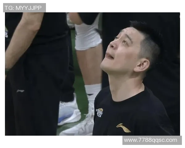 杨鸣：本赛季可能是前史最剧烈赛季 很简单呈现反转